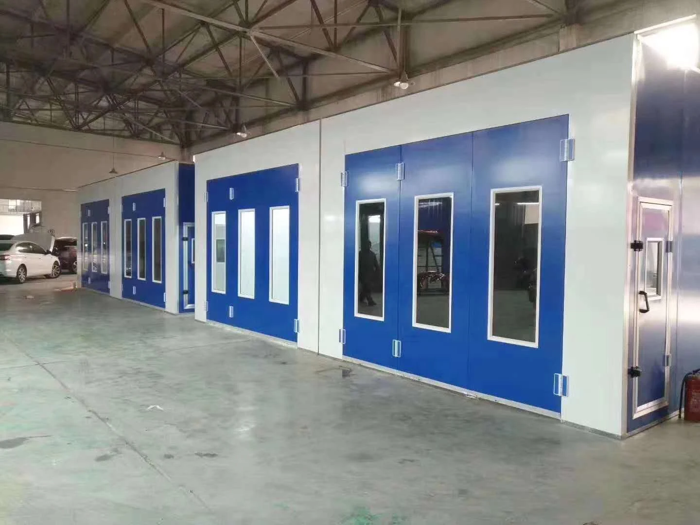 2024 new design car spray booth oven heating natural gas spray booth gas burner  with CE certification