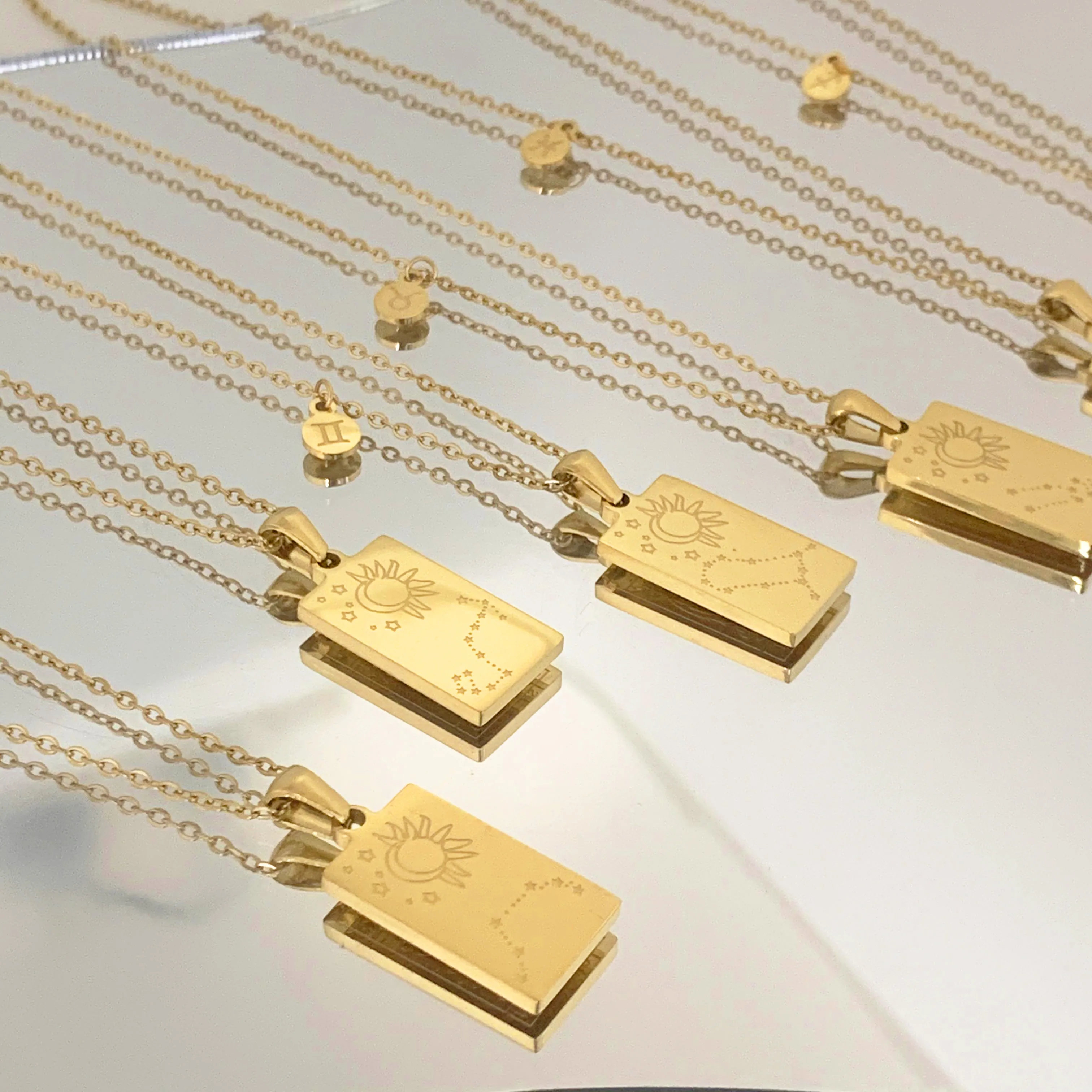 fashion classic  sun and moon star zodiac pendant necklace card gold plated stainless steel square tarot necklace women jewelry