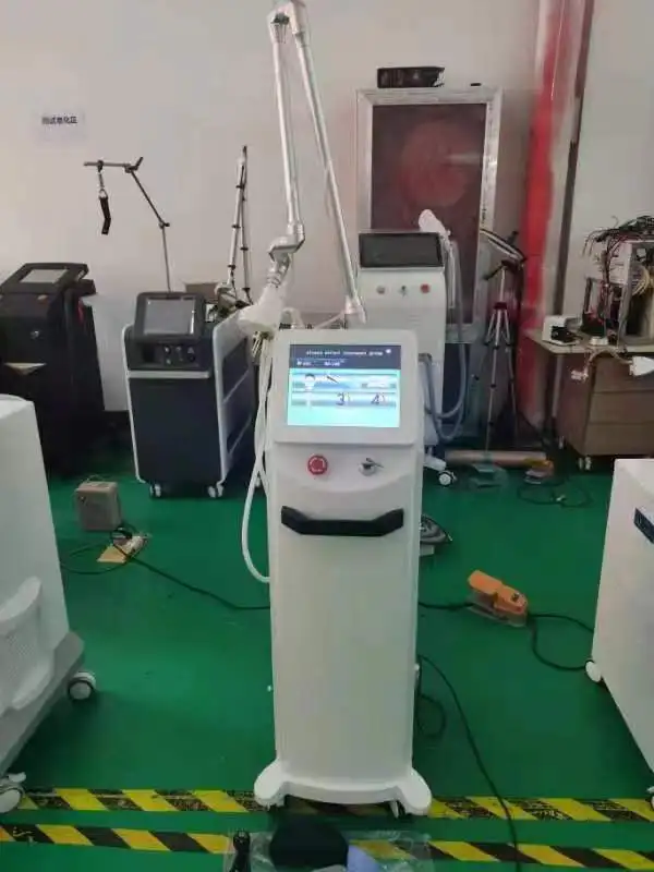 CO2 Fractional LASER Co2 Laser Skin Resurfacing Stretch Marks Scar Removal Machine