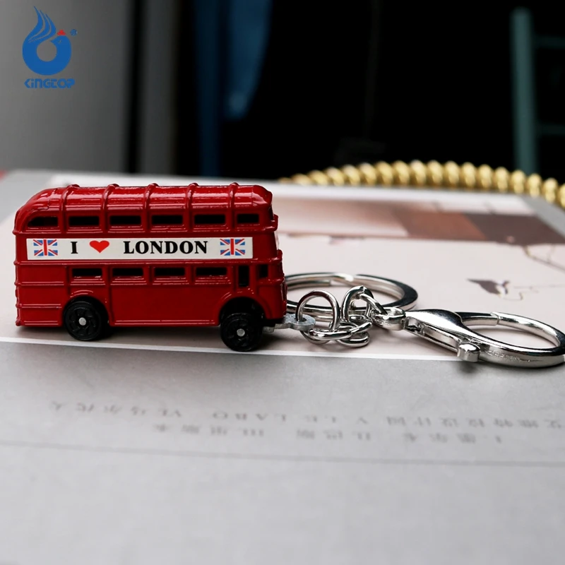 Wholesale Creative Souvenirs Pendants Uk Travel Commemorative Gifts Double Decker Bus Metal Keychains