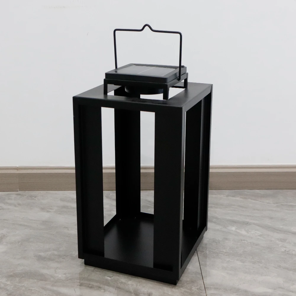 Outdoor Portable Solar Lantern Metal Waterproof Hanging Lantern Lamp Garden Camping Outdoor Lighting