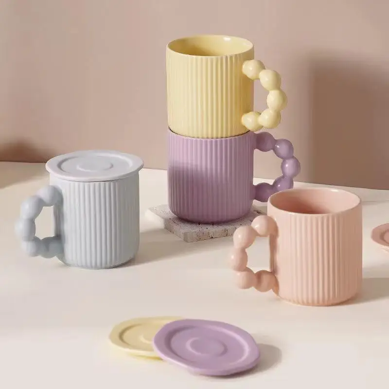 Wholesale personalized macaroon mugs ceramic travel mug with lid 12 oz tea cup with strainer matte striped cups