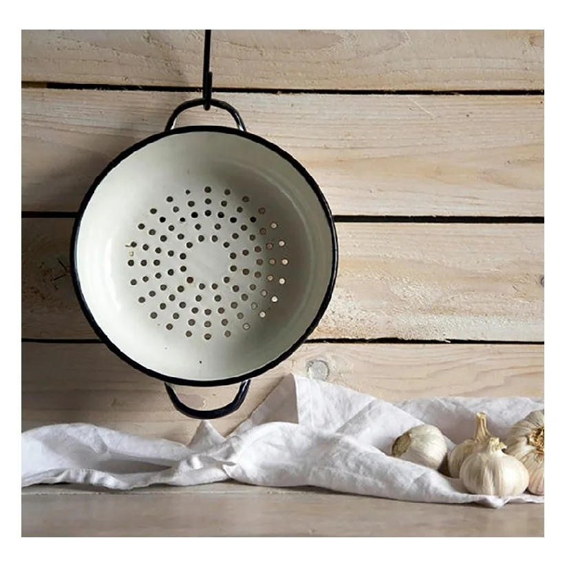 Custom coloured cheap multifunctional fruit vegetables enamel steel colander with handle