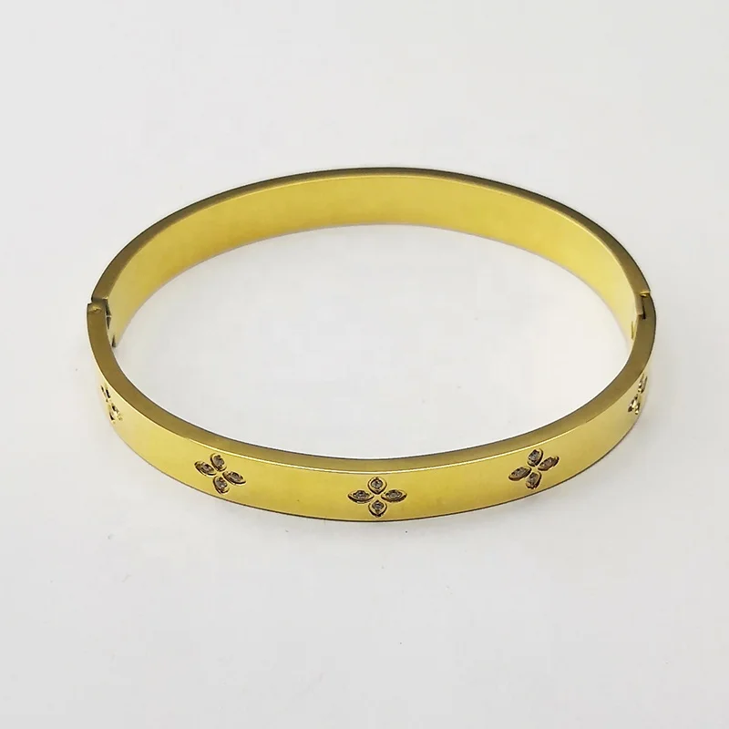 Latest 18K Gold Plated Stainless Steel Jewelry Four Leaf Clover Zircon Bangle For Women Gifts Accessories Bracelet B222317