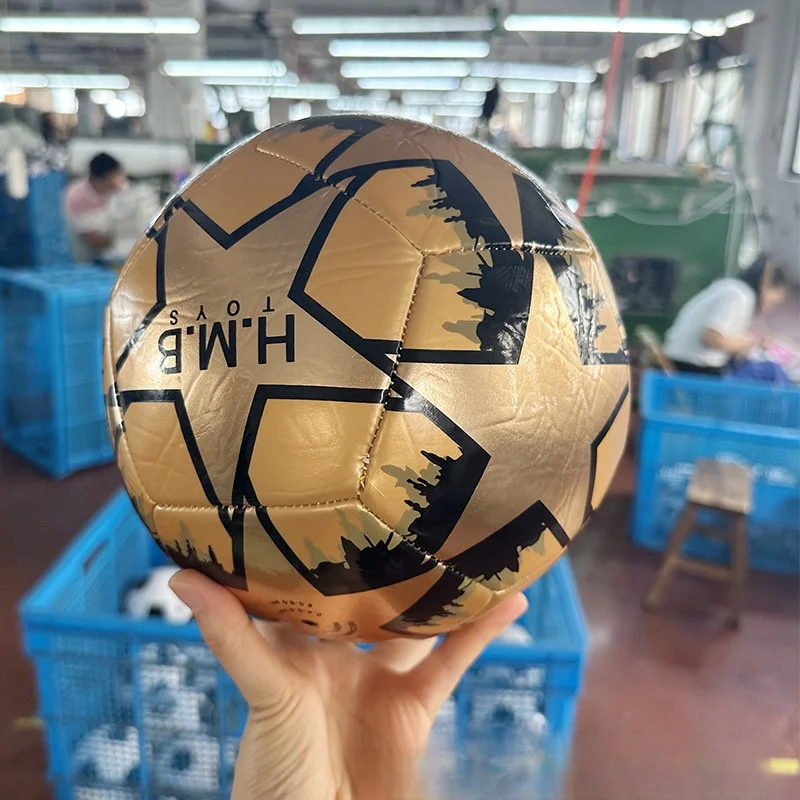 Size 4 2.7mm Sports Balls Factory Wholesale Low Price Machine-Stitched PU PVC Rubber for Leather and Metal Use