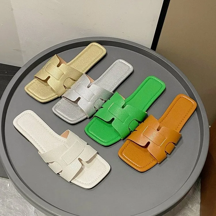 F1615 Womens fashion slippers Comfortable Waterproof Open Toe Summer Beach Leather Sandals Cushion Slip on Slippers