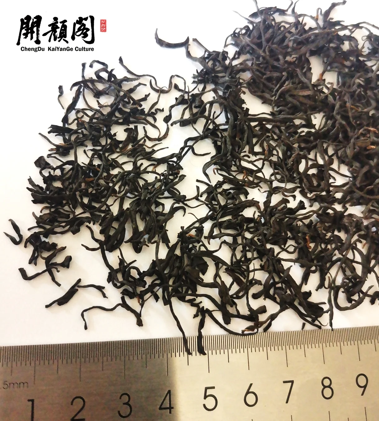 Китайский органический листовой черный чай KAIYANGE LAPSANG SOUCHONG два листа и бутон Чжэн Шань Сяо Чжун