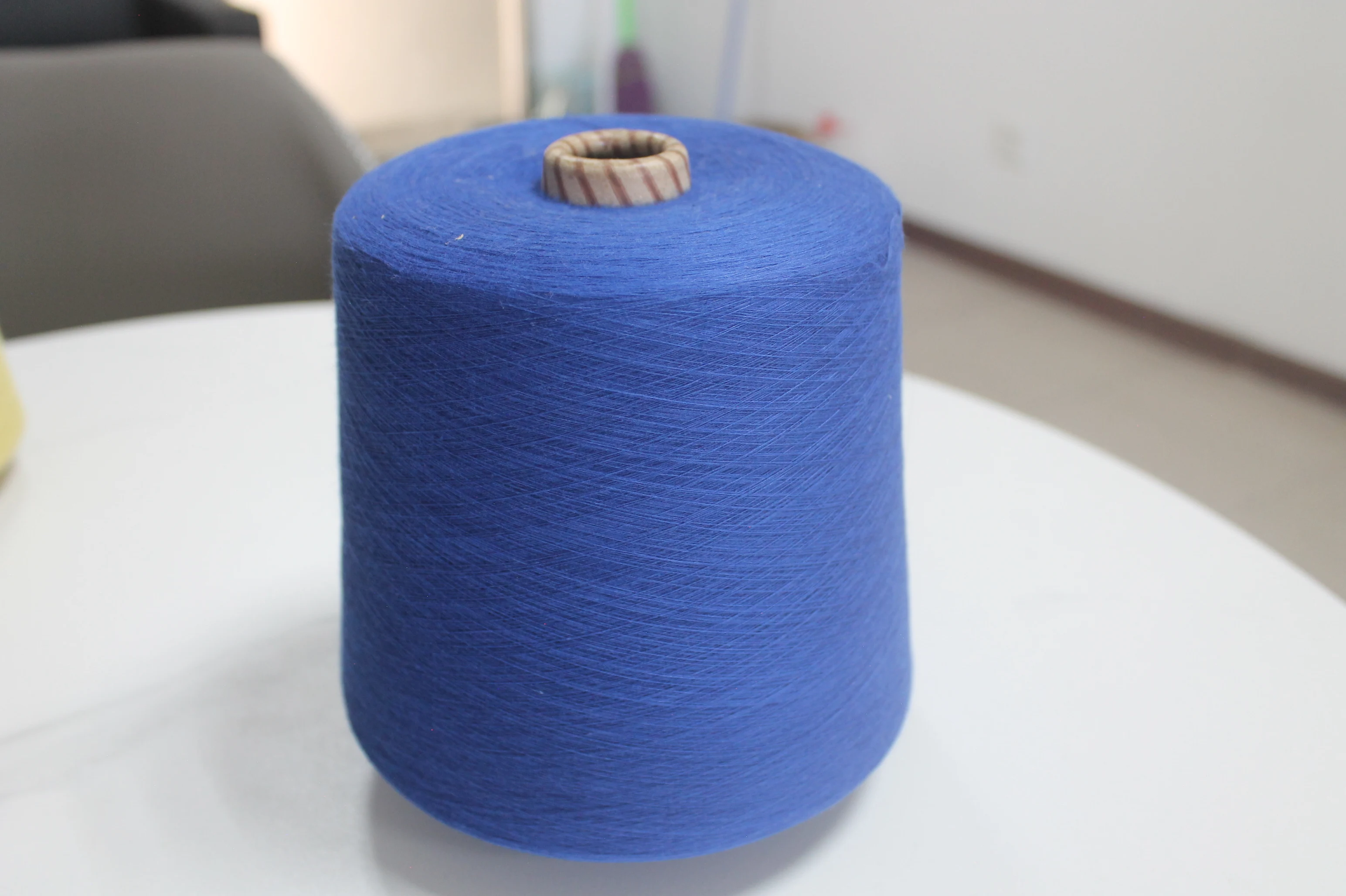 wholesale 20/1 30/1 black blue yellow dyed colored combed cotton yarn