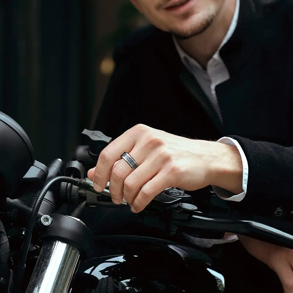 Hot Sale 8MM Rotatable Stainless Steel Men Ring Norse Viking Celtic Triangle Knot Anxiety Fidget Rings Relieve Stress