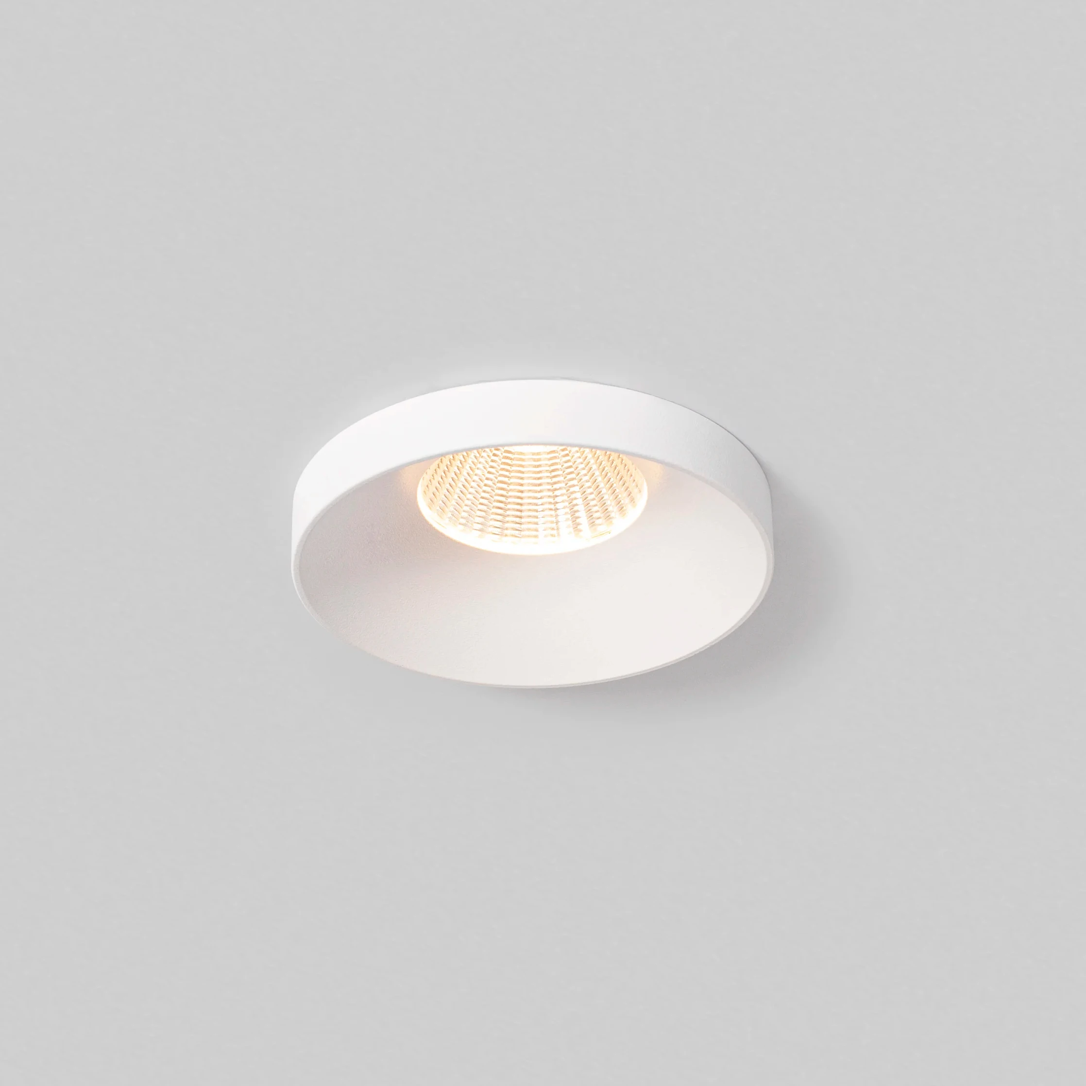 Modulized design 10W 15W high lumen IP54 Downlight Round Semi Recessed Downlight For indoor use