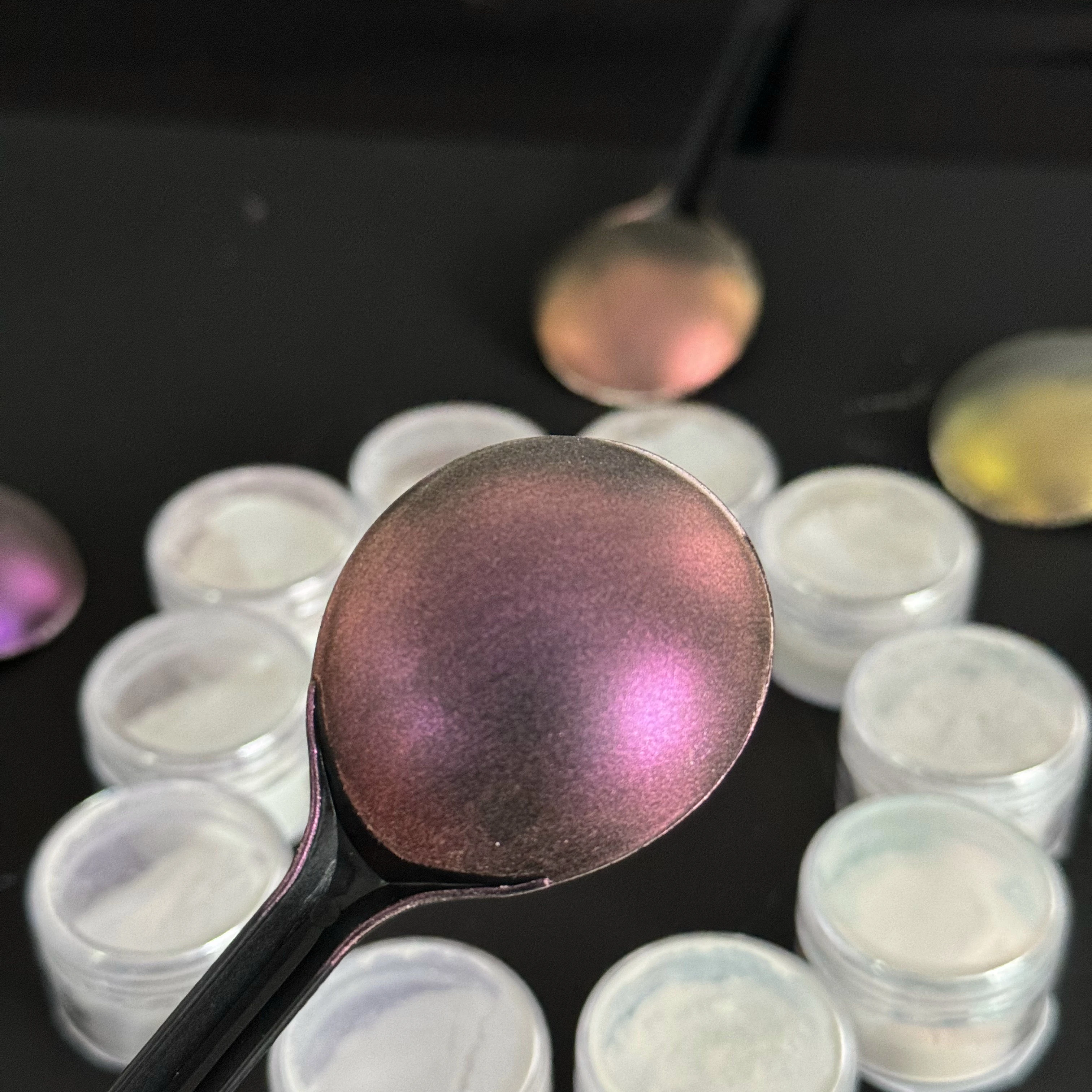 Wholesale Nail Supplies Loose nail art pigment super bright chameleon nail powder