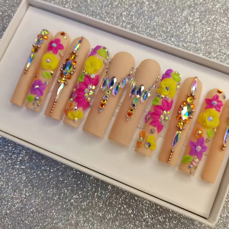 B 35% off Private label custom press on nails high quality new fashion red pallet false nails coffin long curve artificial nails