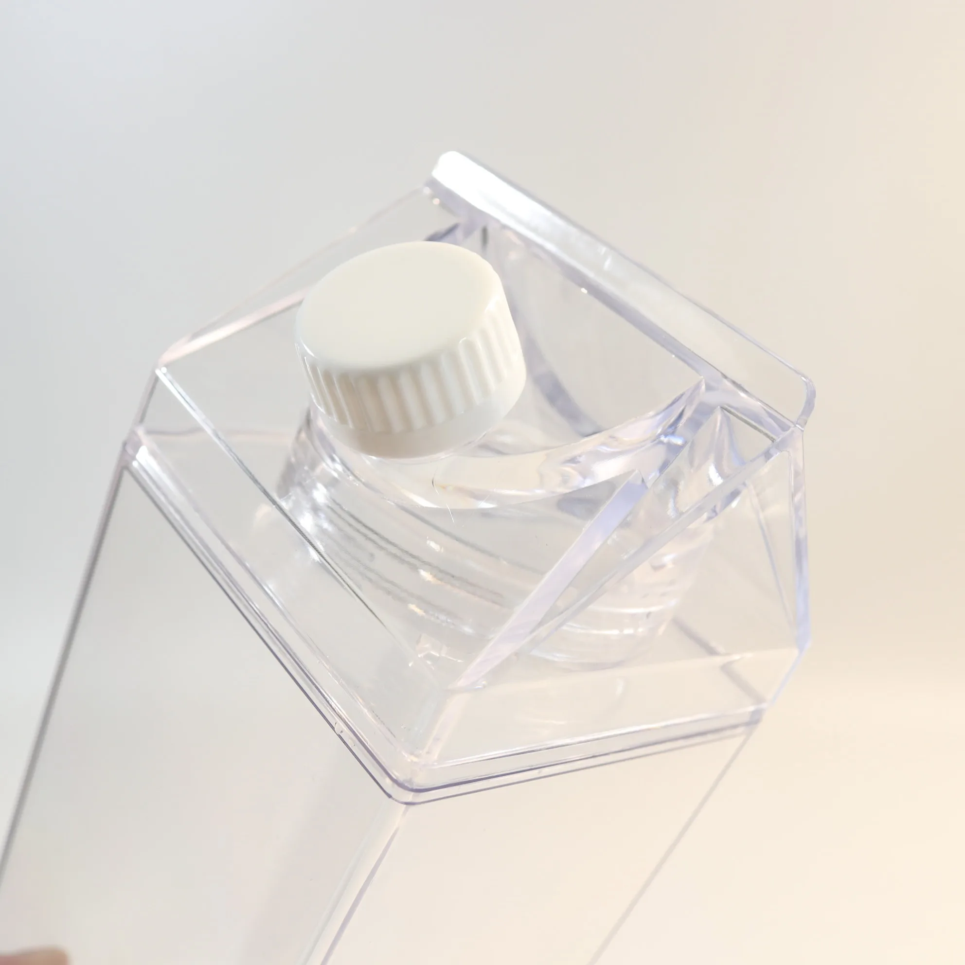 1000 ml Clear Transparent 1 L  Milk Carton Water Bottle Bpa Free Plastic Tumbler Custom