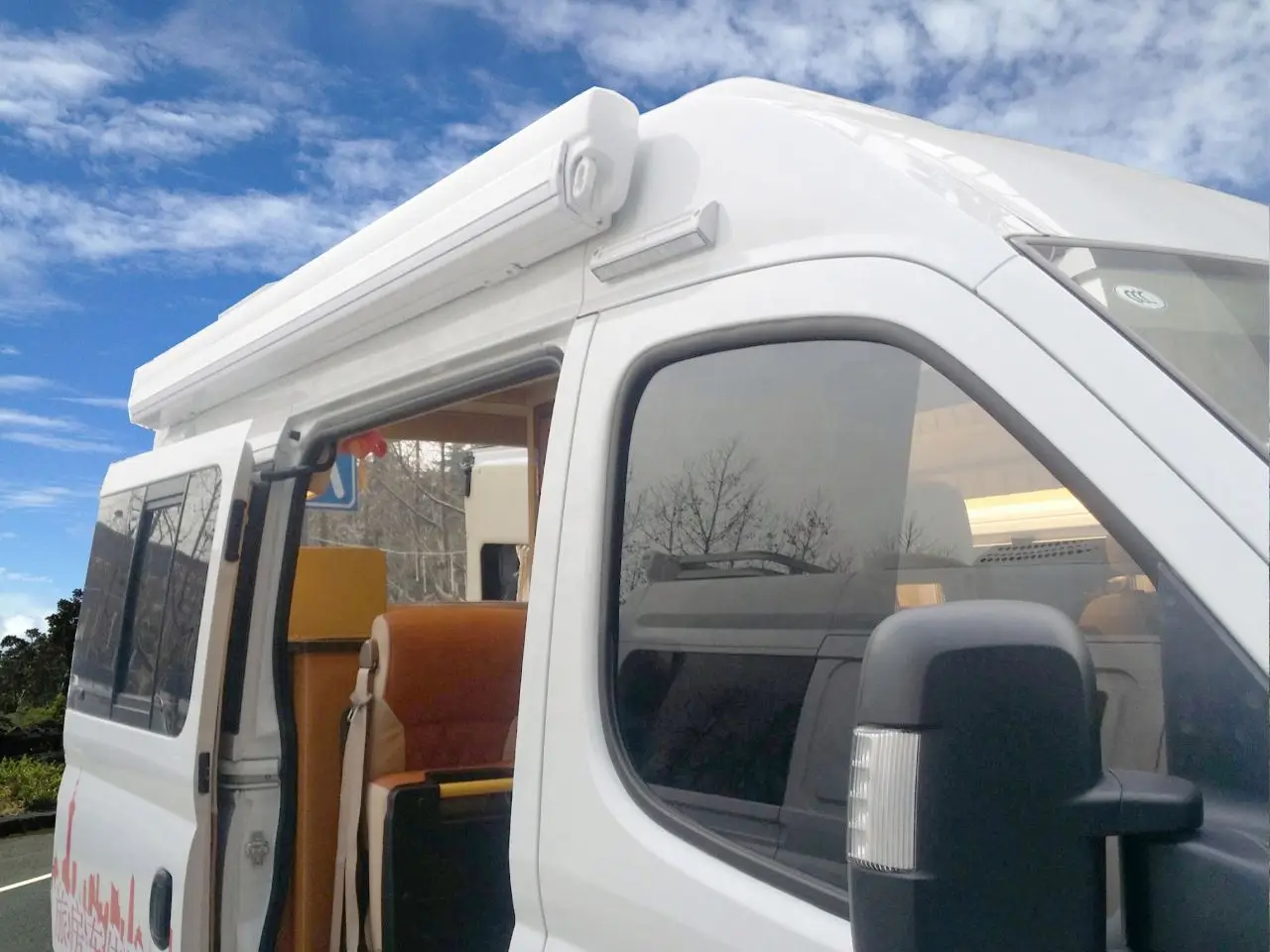 RV Caravan Motorhome Accessories Black and white, arbitrary bending, edge decoration, travel trailer wrap angle aluminum profile