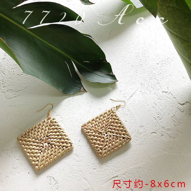 On Sale Wholesale Wood Rattan Wave Bohemian Geometric Acrylic Earrings Jewelry for women gift