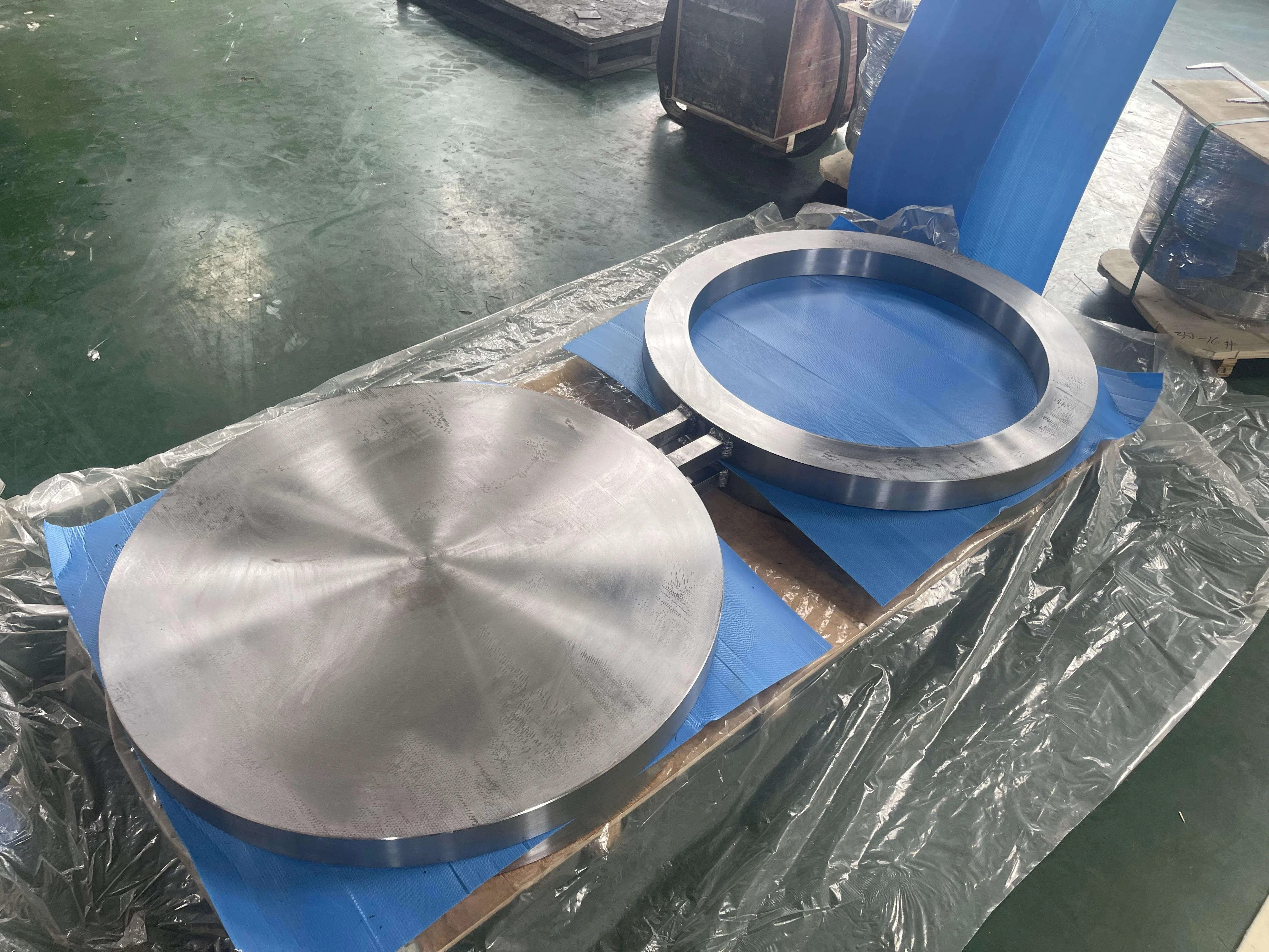 ASTM A105 A350 LF2 CL1 CL150 FF Carbon Steel Spectacle Figure 8 Blind Flange