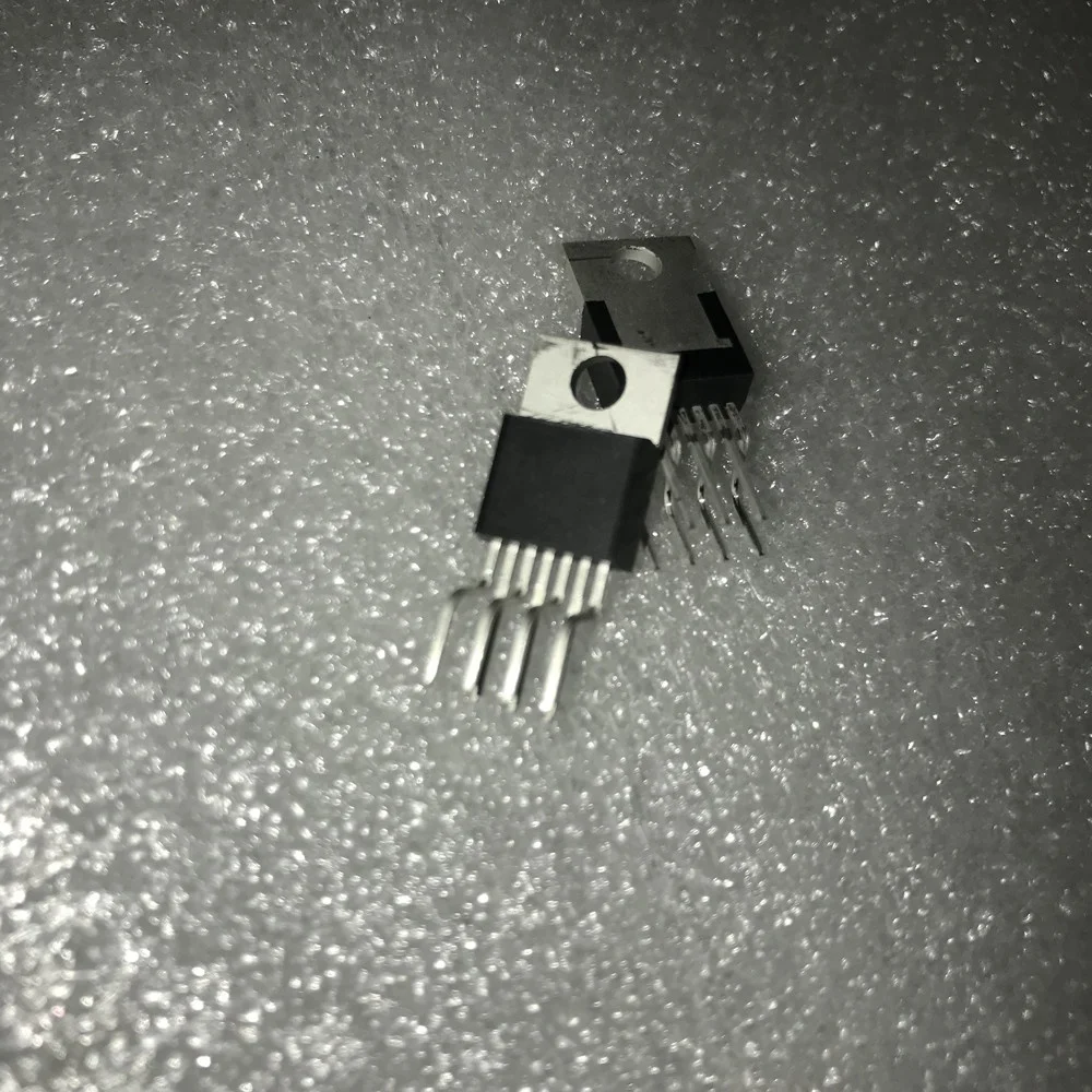 Integrated Circuit made in china TV and CRT Display Vertical Output chip  la78040 78040 ic