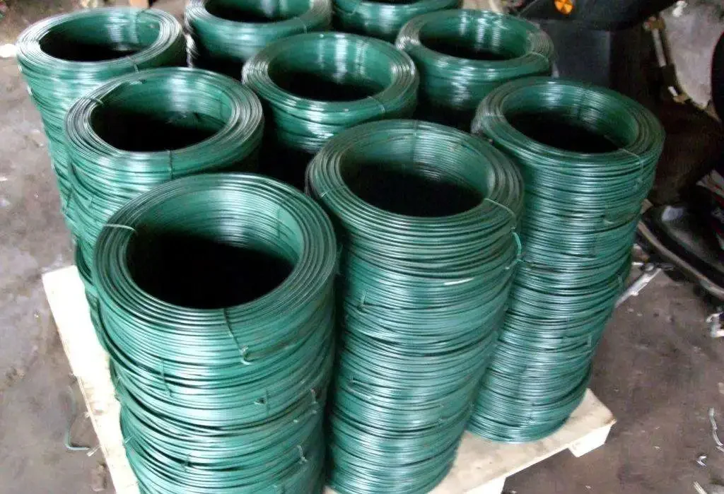 2024 Quality Wholesale 10mm Hexagonal Mesh Steel Coated Tie Copper Hungers Rope Pvc Coating Machine 20 Gauge Floral Wire