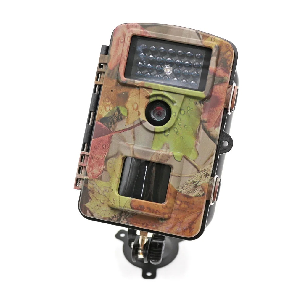 Cheapest 16MP 1080P  Solar Panel Hidden Game Camera Hunting Camera in Forest
