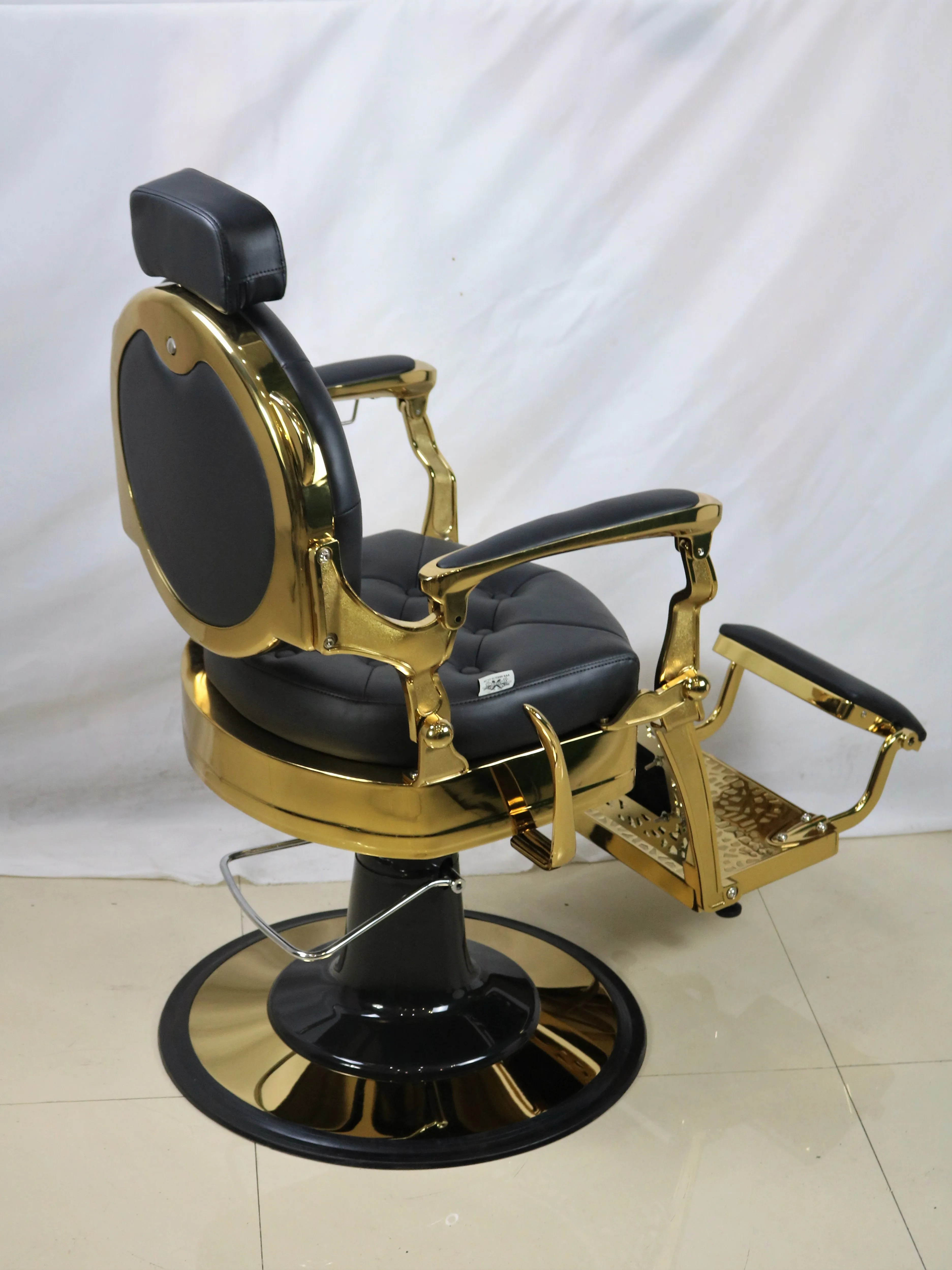 2024 heavy hair salon chair classic antique aluminum folding barber chair gold