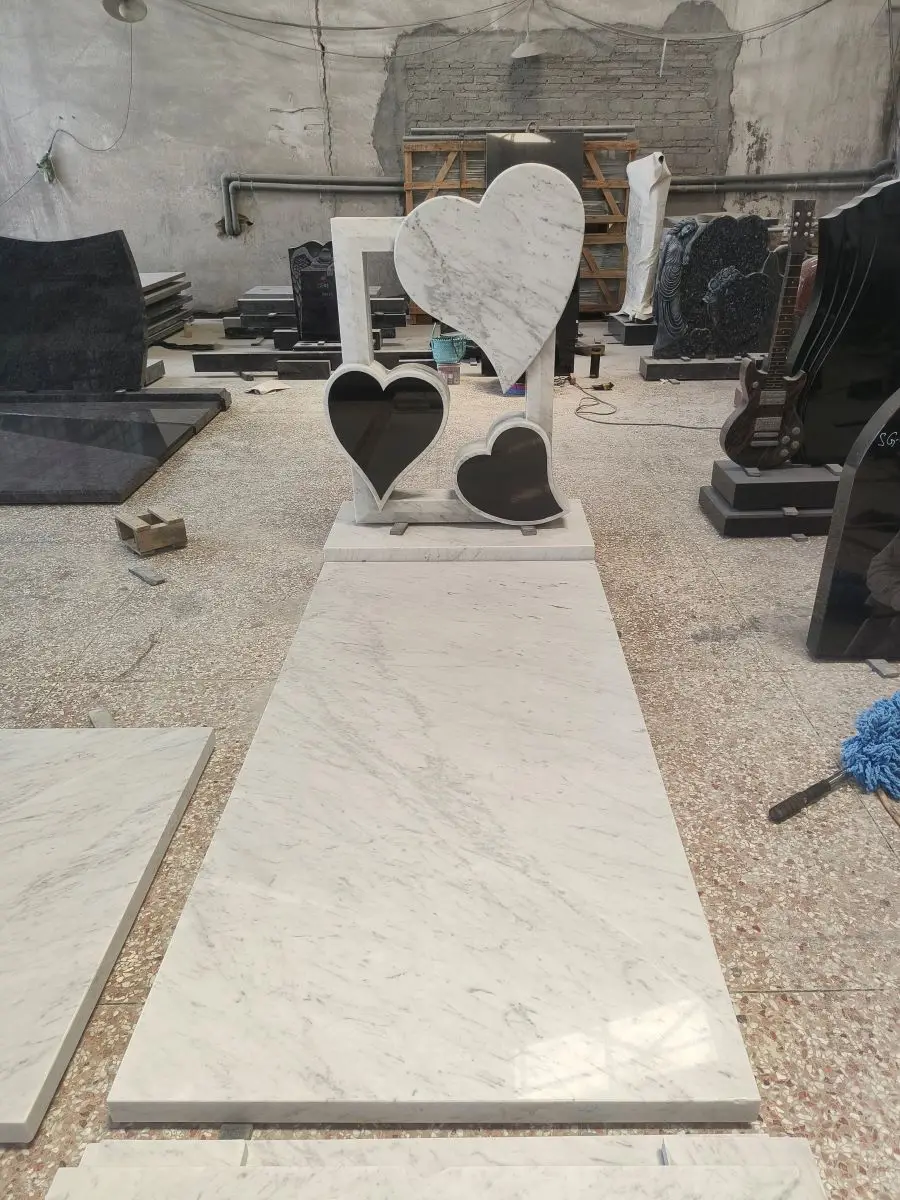 Cheap China Granite French style monument factory headstone tombstone