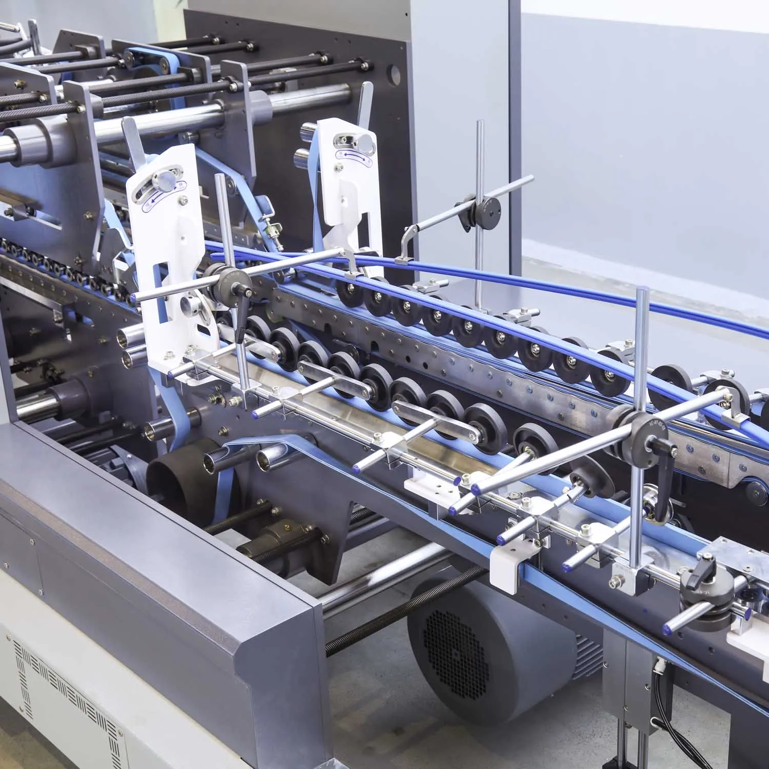 GAOKE High-Speed 300m/min 4 lines E flute carton custom box folder gluer making machine GK-1100-AS-Y