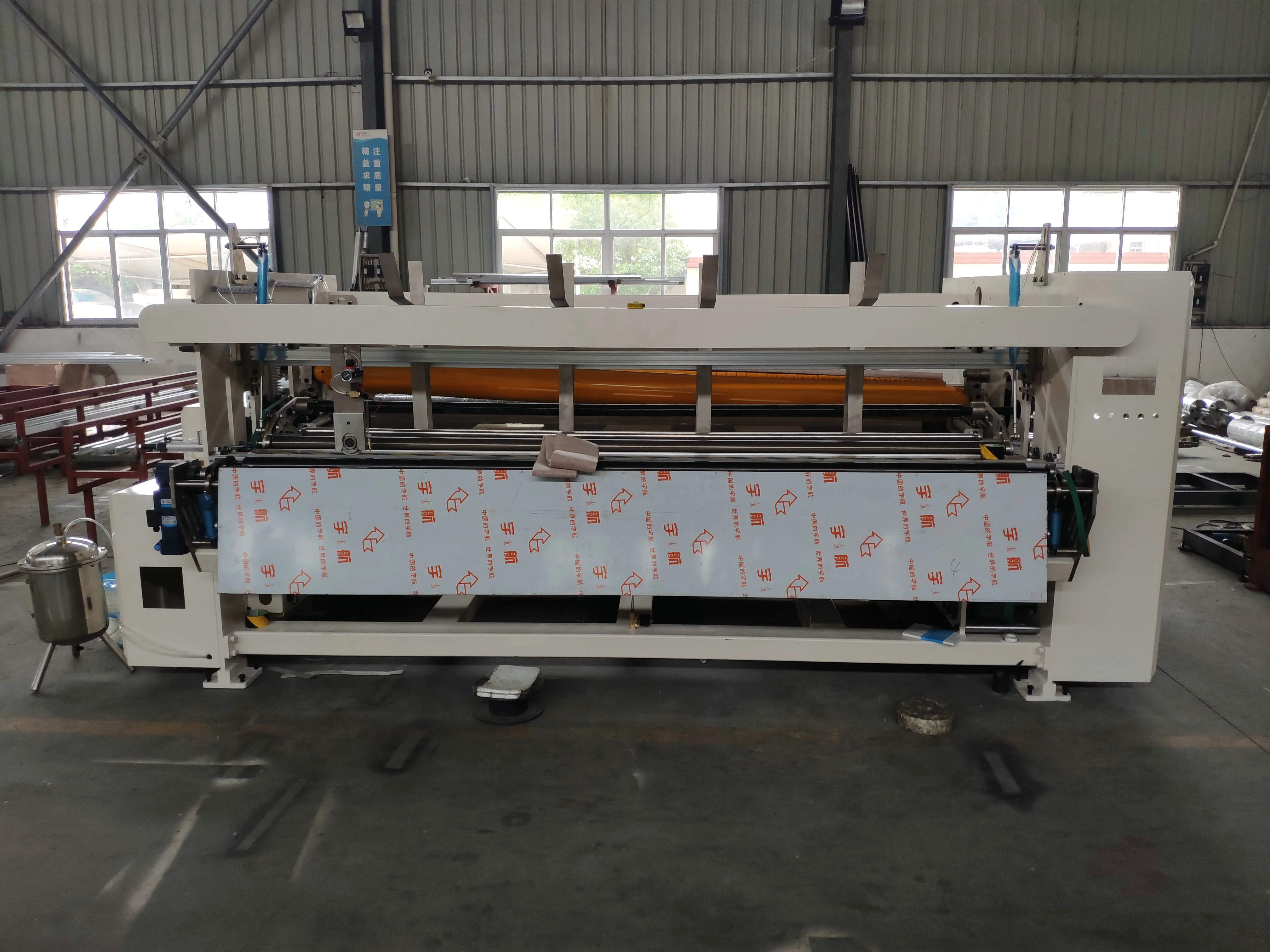 
Cheap price small toilet tissue paper making machine manufacturer 