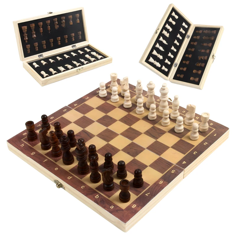 Wholesale Eco-Friendly Portable Wooden Magnet International Chess Game Boards Chess Pieces Sets