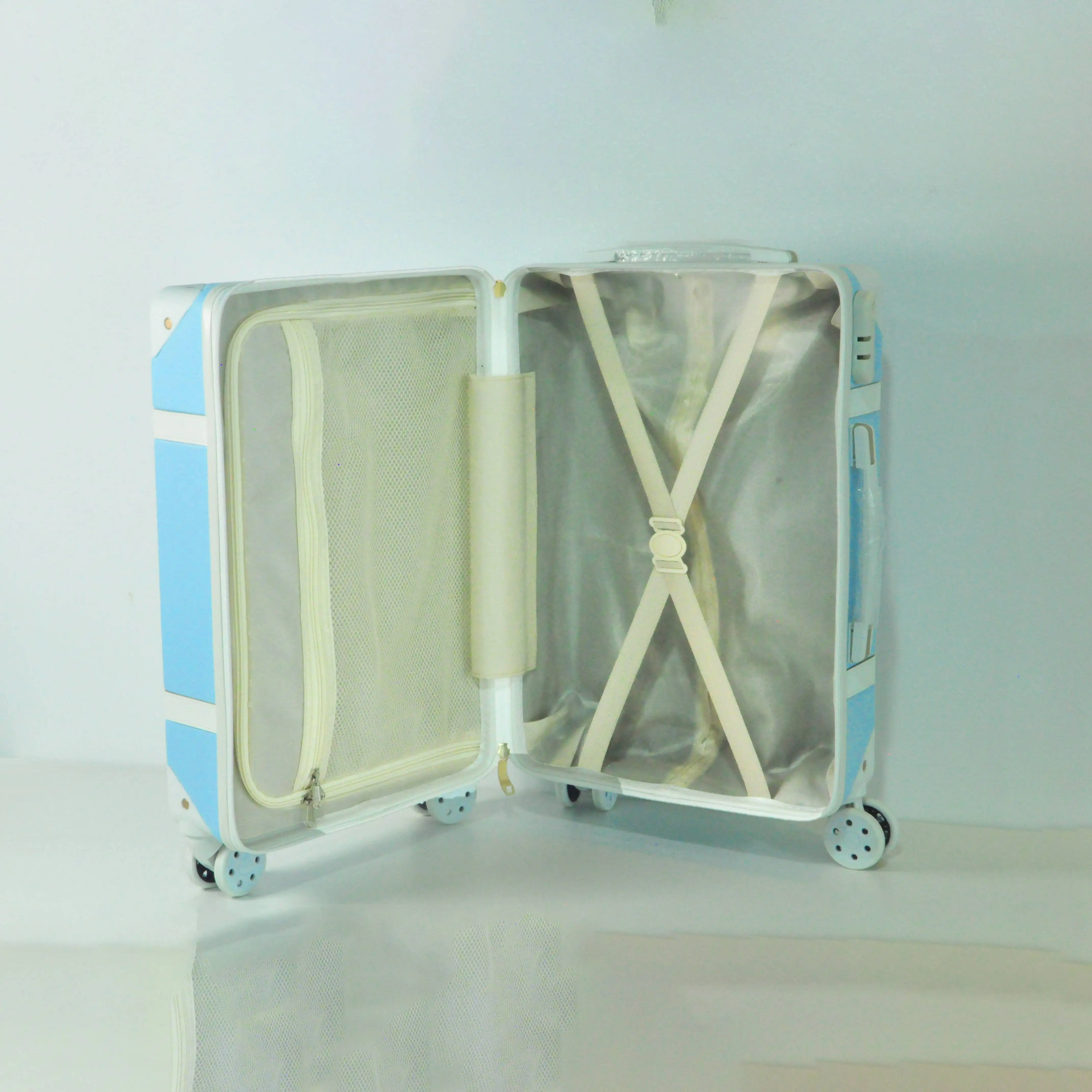 New Design Suitcases Direct Factory Suitcase Wholesale Traveling Luggage PC Suitcase