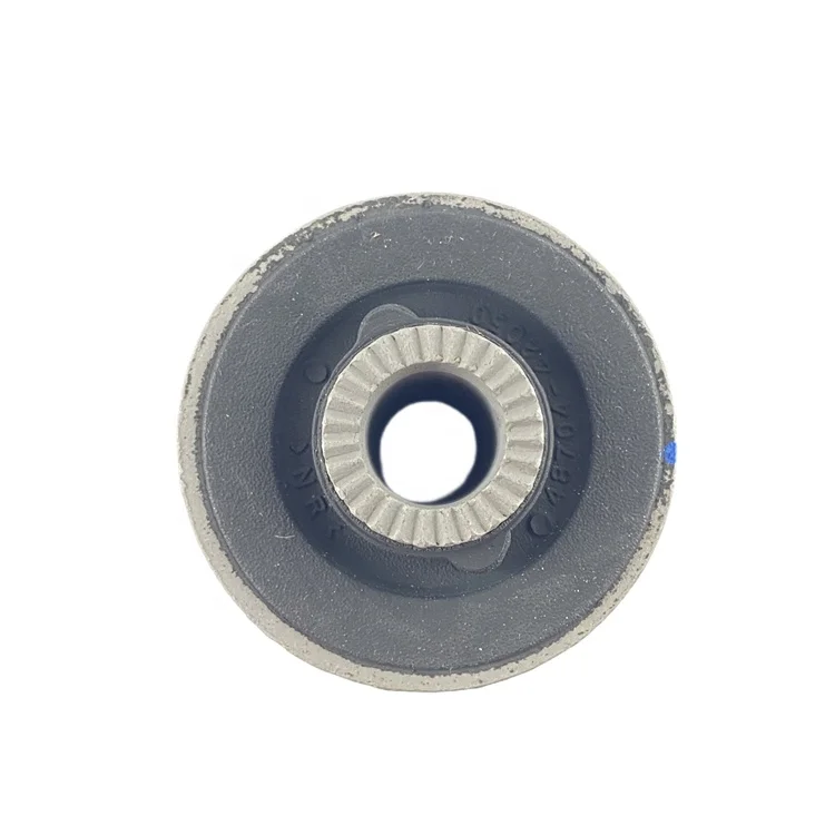 Bushing Factory 48714-42050 48725-42050 Control Arm Rubber Mountings Bushing for Toyota RAV4 FJ Cruiser PREVIA Rubber Auto Parts