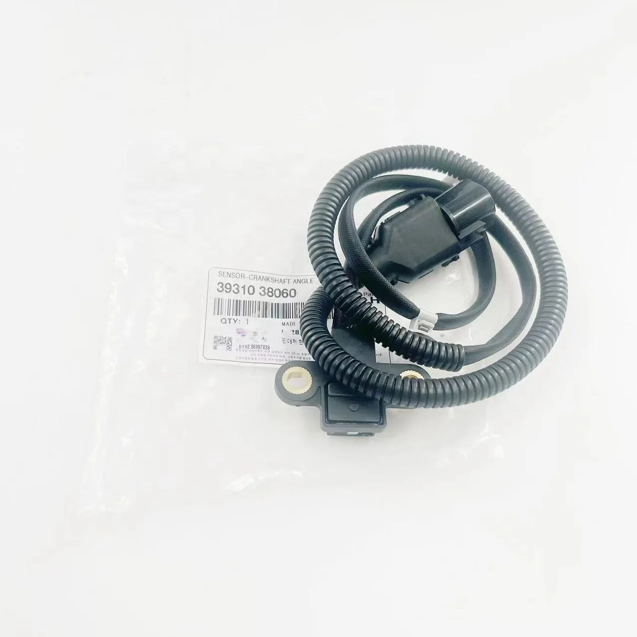 Crankshaft position sensor 39310-38060 3931038060 is suitable for Hyundai Kia.