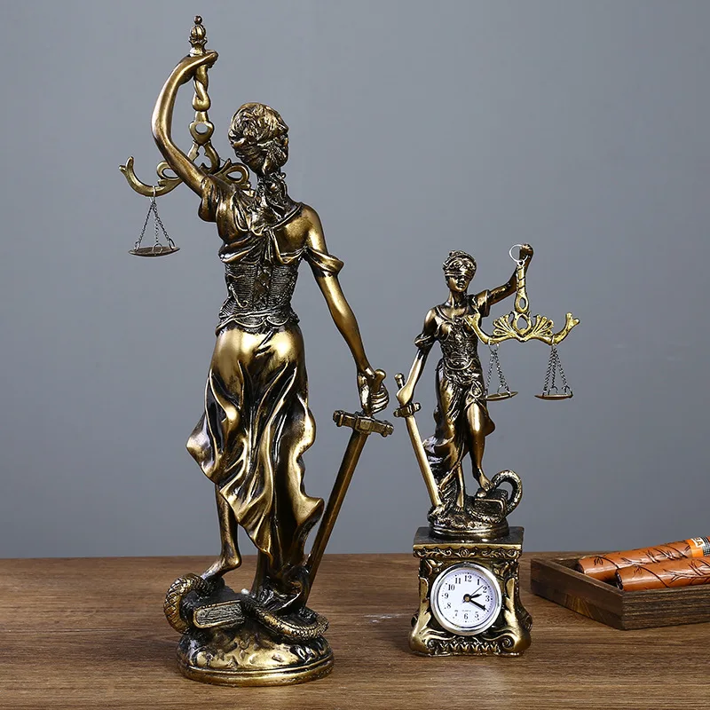 Скульптура латунной богини Themis для прохождения справедливости в правовых и ситуациях