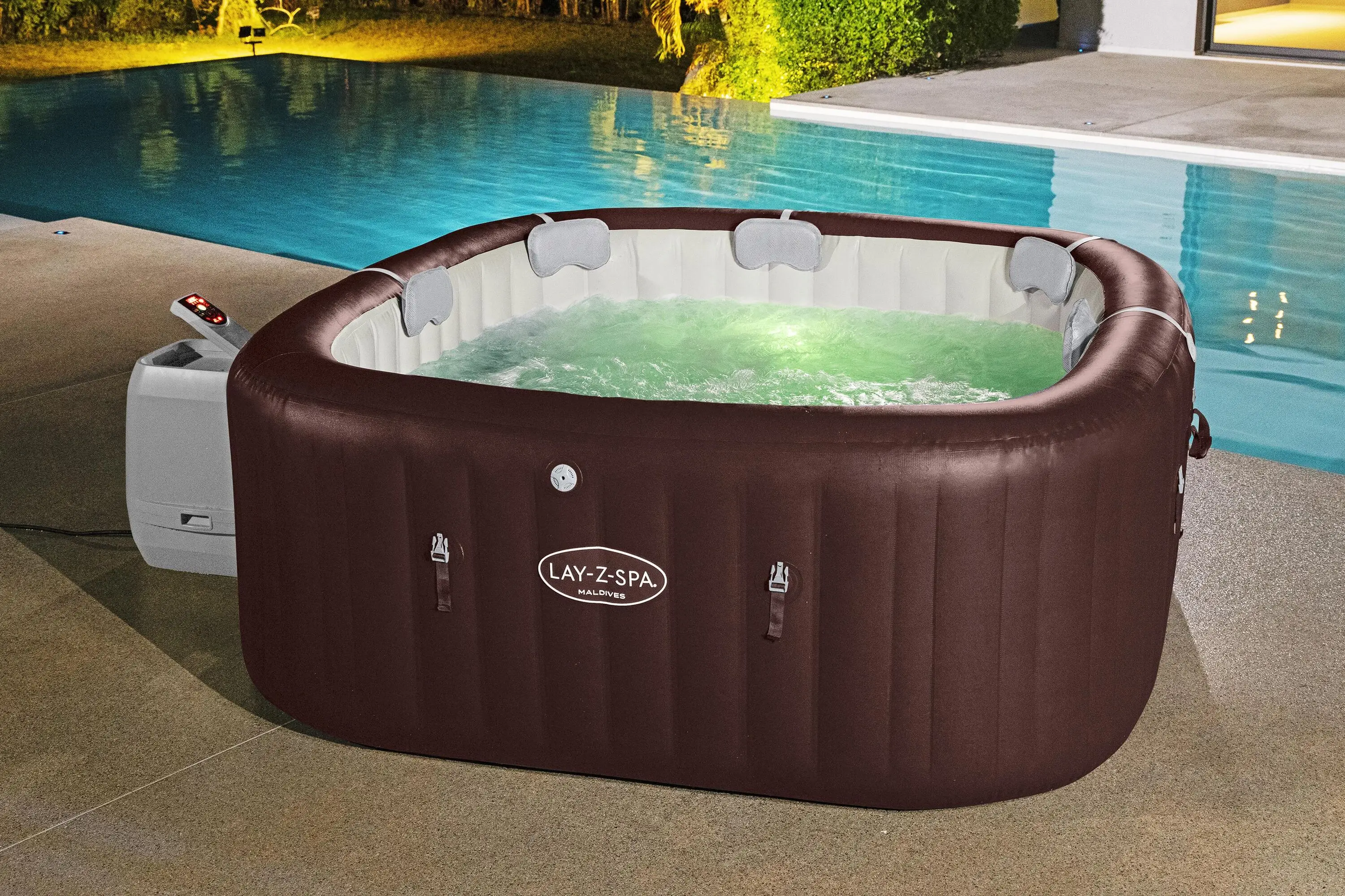 BESTWAY 6001U Lay-Z-Spa Maldives Energy-Efficient Smart Inflatable Hot Tub with App Control 5-7 person