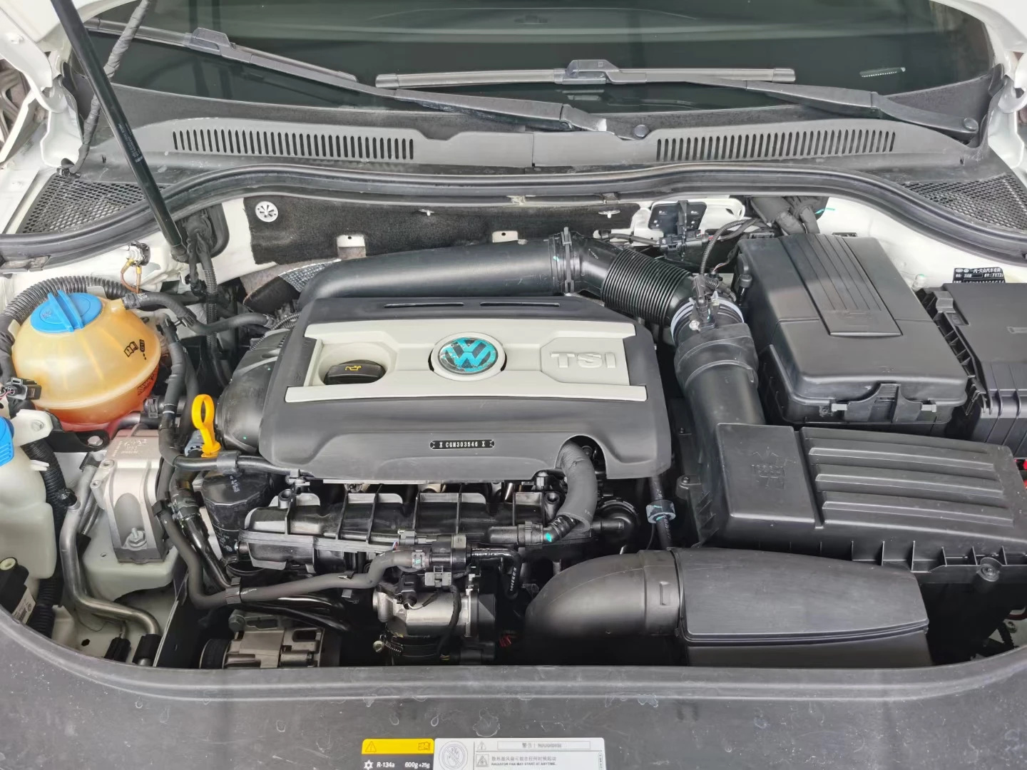 Китай дешевые высококачественные подержанные автомобили CC 2016 2 0 T