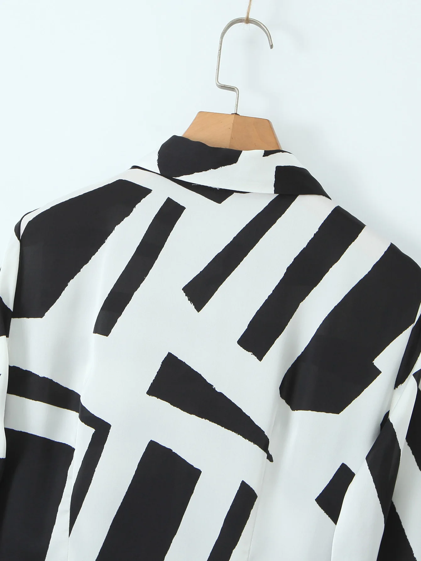 Turn down collar black white color print long sleeve side bow tie casual fashion shirt dress for women