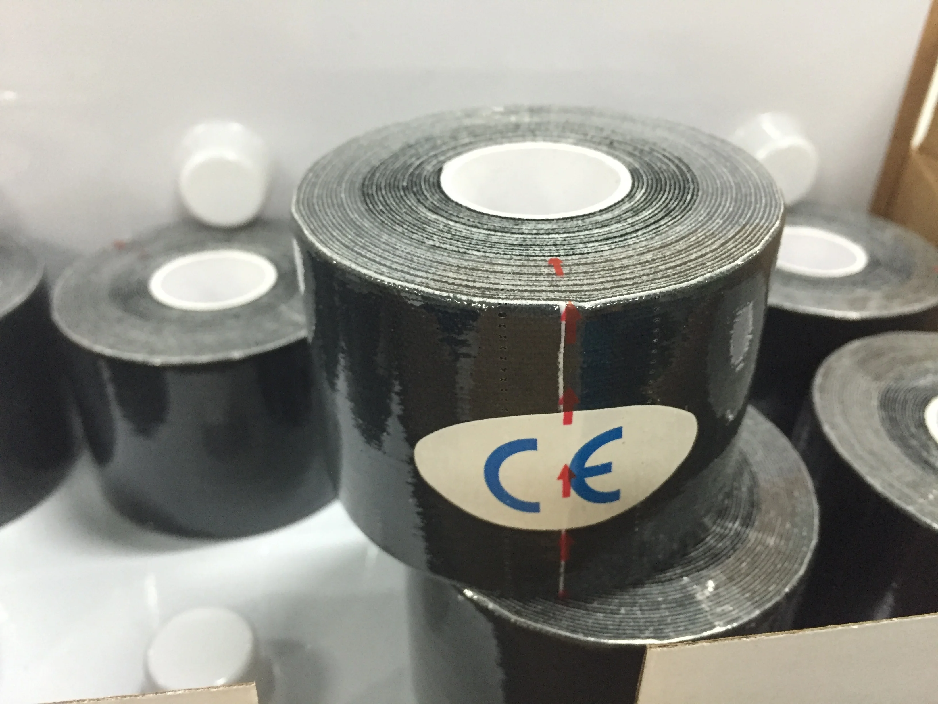 Hot Sale Elastic Kinesios Tape Muscle Care Sports Healthe Care Waterproof Kinesiology Tape