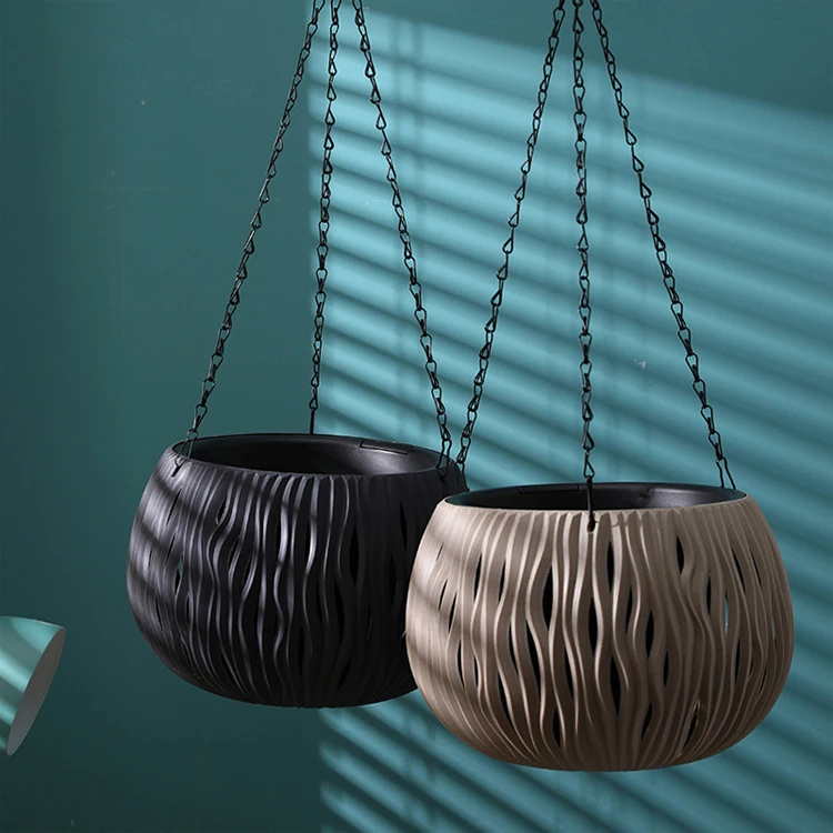 Hollow-carved Hanging Flower Pot Resin Creative Wall Hanging Planter Basket with Drain Hole