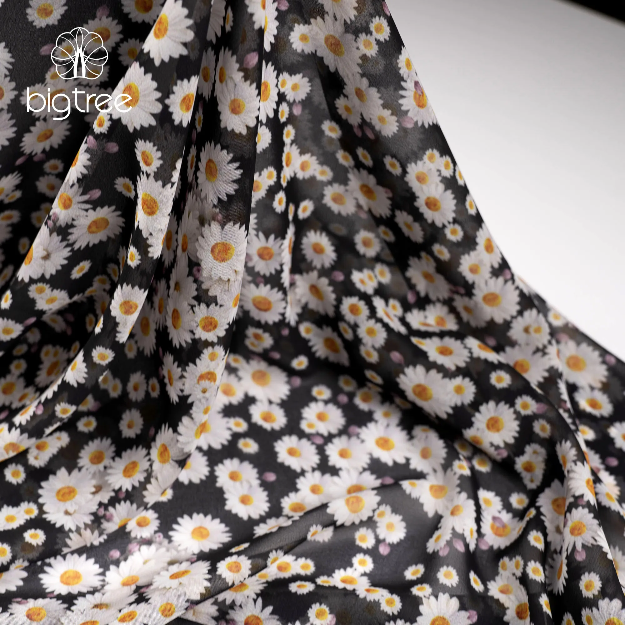 
Custom Georgette Fashion Digital Printed Small Daisy Dress Skirt Shirt trousers 100% Polyester Fabric 