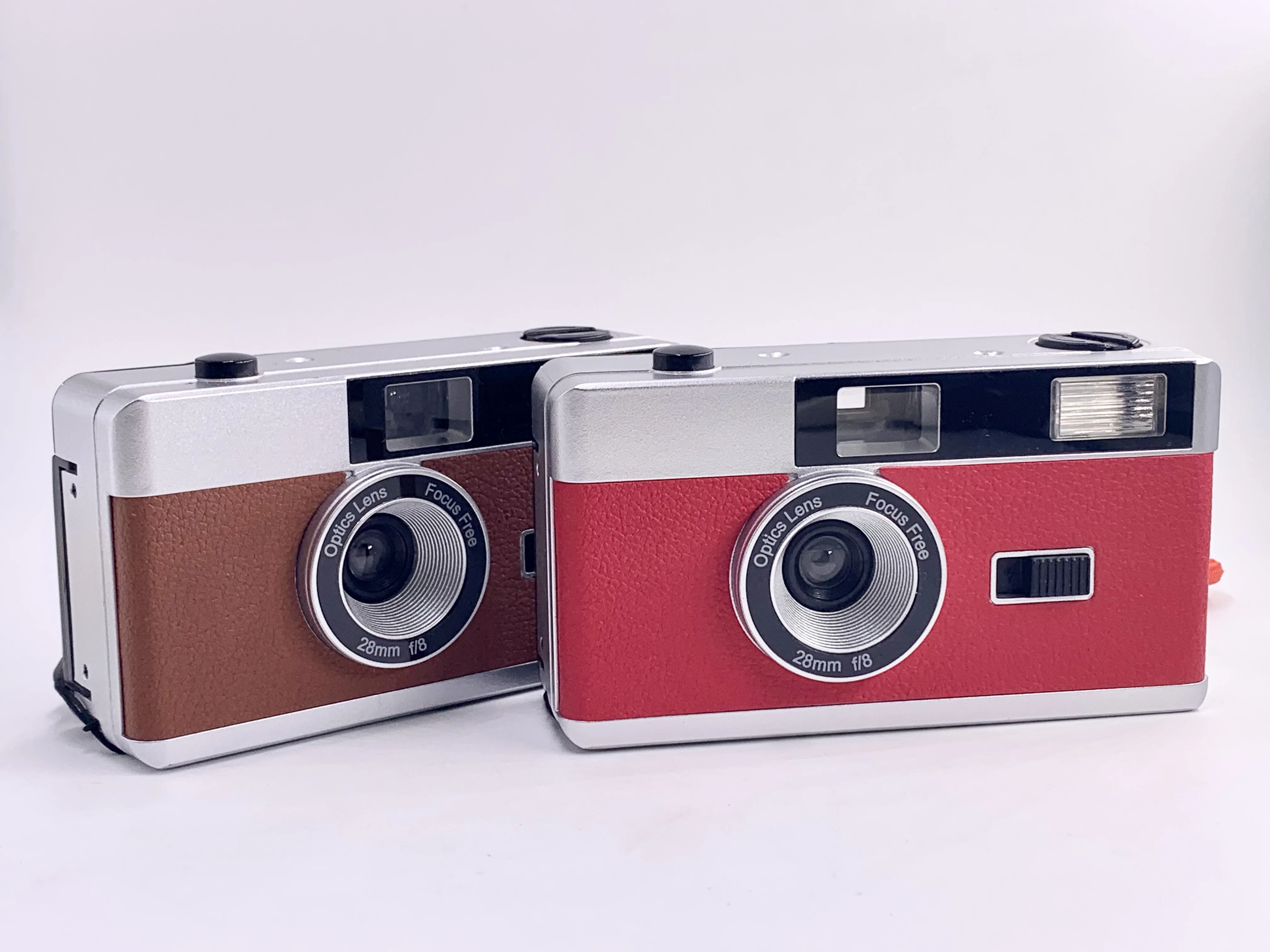 New Design of Retro 35mm Reusable Film Camera with Flash in Different Colors