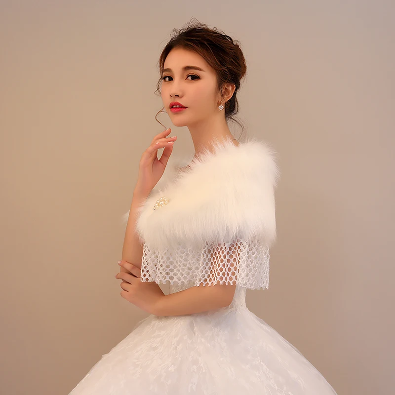 
Wholesale winter hot plush collar shawl mesh fabric tassel bridal imitation pearl buckle shawl 