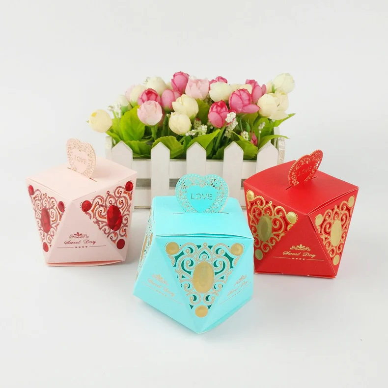 European Style Heart Shape Wedding Favors Gift Box for Wedding Decoration Packing Box Wholesale
