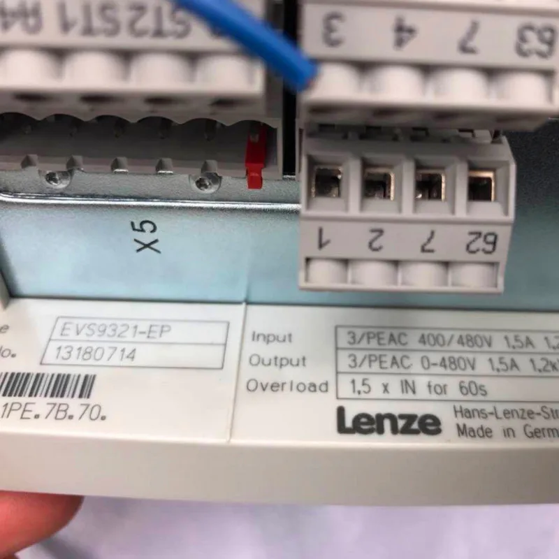 Used Tested Working LENZE SERVO DRIVER INVERTER EVS9321-EP