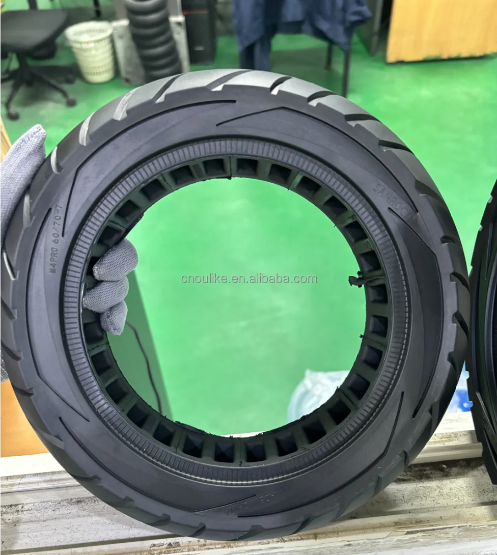 60/70-7 10 Inch Rubber Solid Tire for Xiaomi Electric Scooter 4 Pro 4 Ultra Tyre Parts