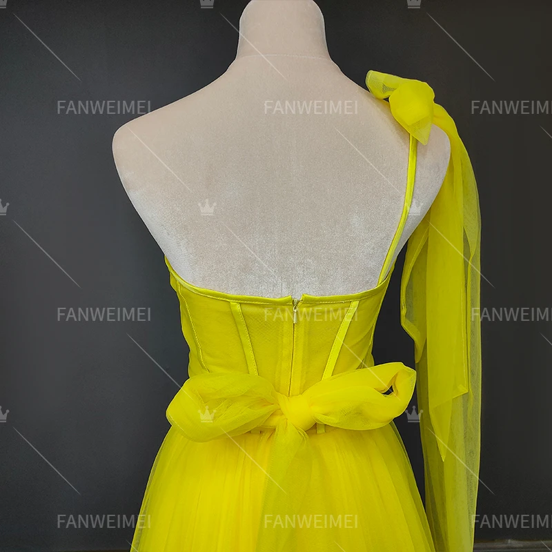 High Quality Sexy Yellow Tulle One Shoulder Evening Party Dress Sleeveless Open Back Bridesmaid Dresses for Women 2023 Vestidos