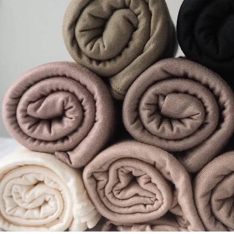 Factory Stock Design Solid Color Mercerized Cotton Modal Soft Ladies Hijabs Scarf Cotton Jersey 28 Colors Hijab