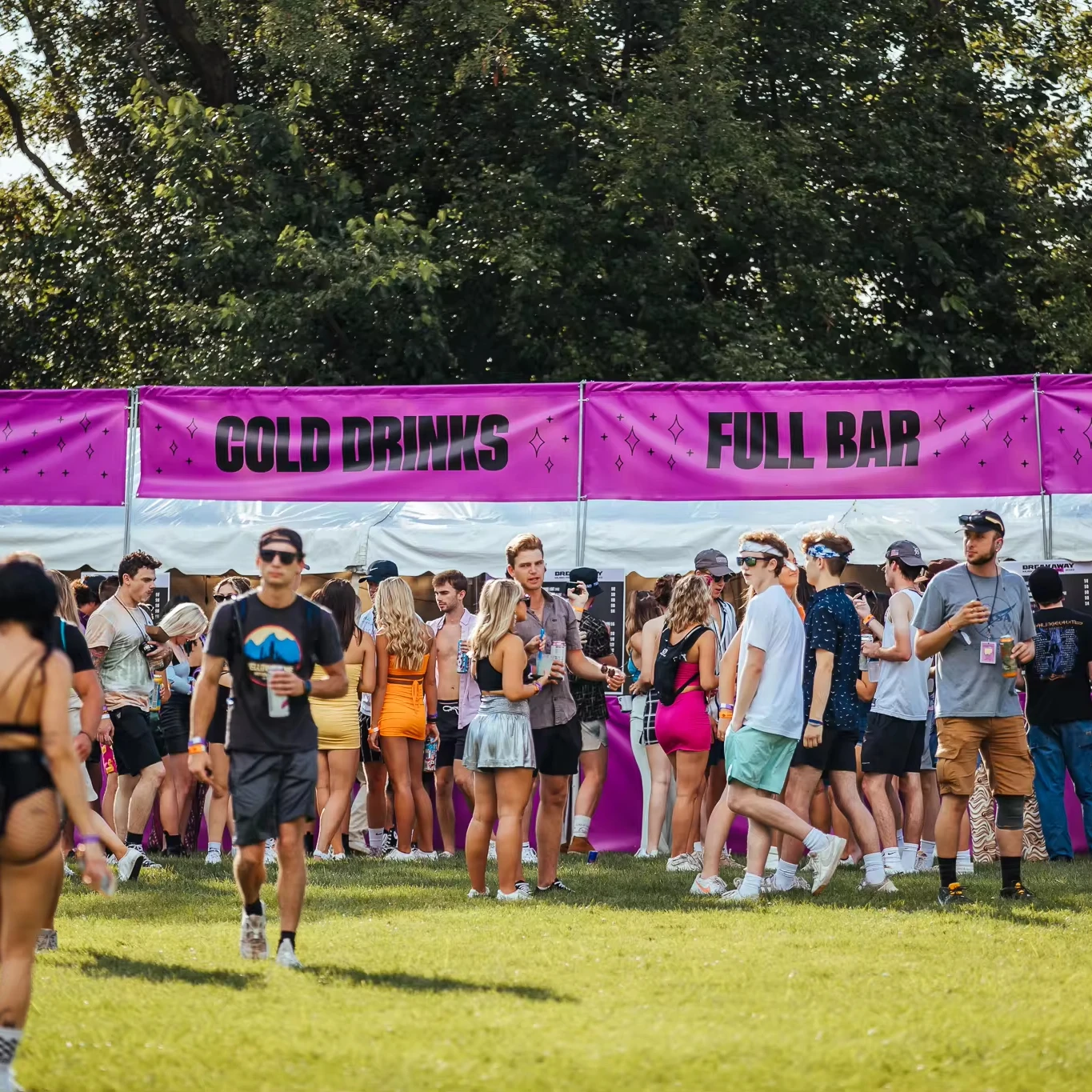 Рекламный плакат на заказ настенный забор виниловый баннер рекламный из полиэстера для живого концерта