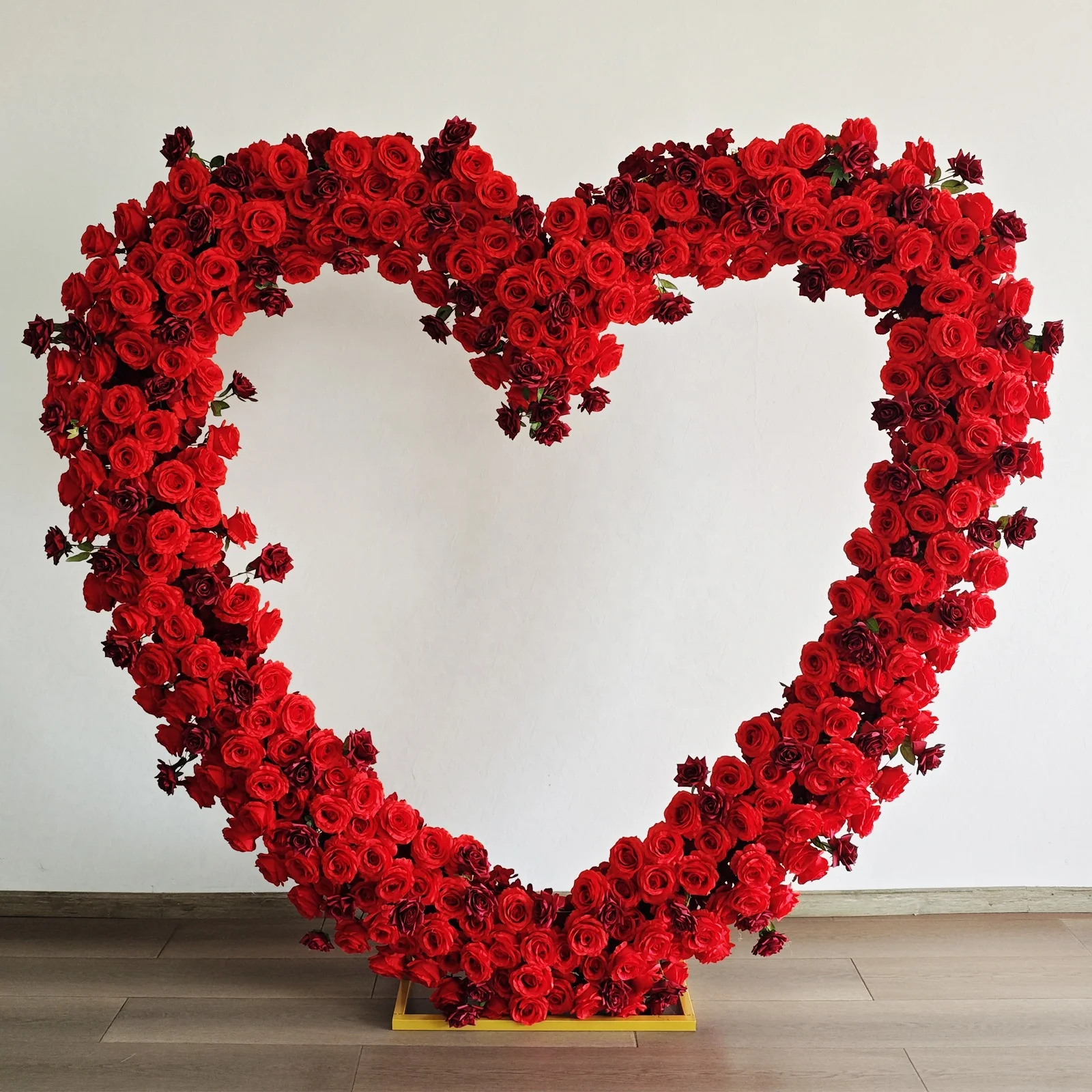 Modern Red Rose Heart Shaped Arch Stand Artificial Flower Panel Set Row Floral Arrangement Backdrop for Wedding Event Decoration