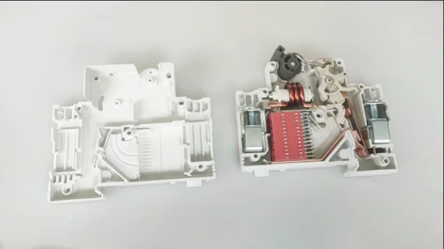 WenZhou OEM 12V 24V 48Vdc mcb motor marine 1p 2p 3p 4pole electrical ac dc mcb rcd types 3C CE miniature circuit breakers