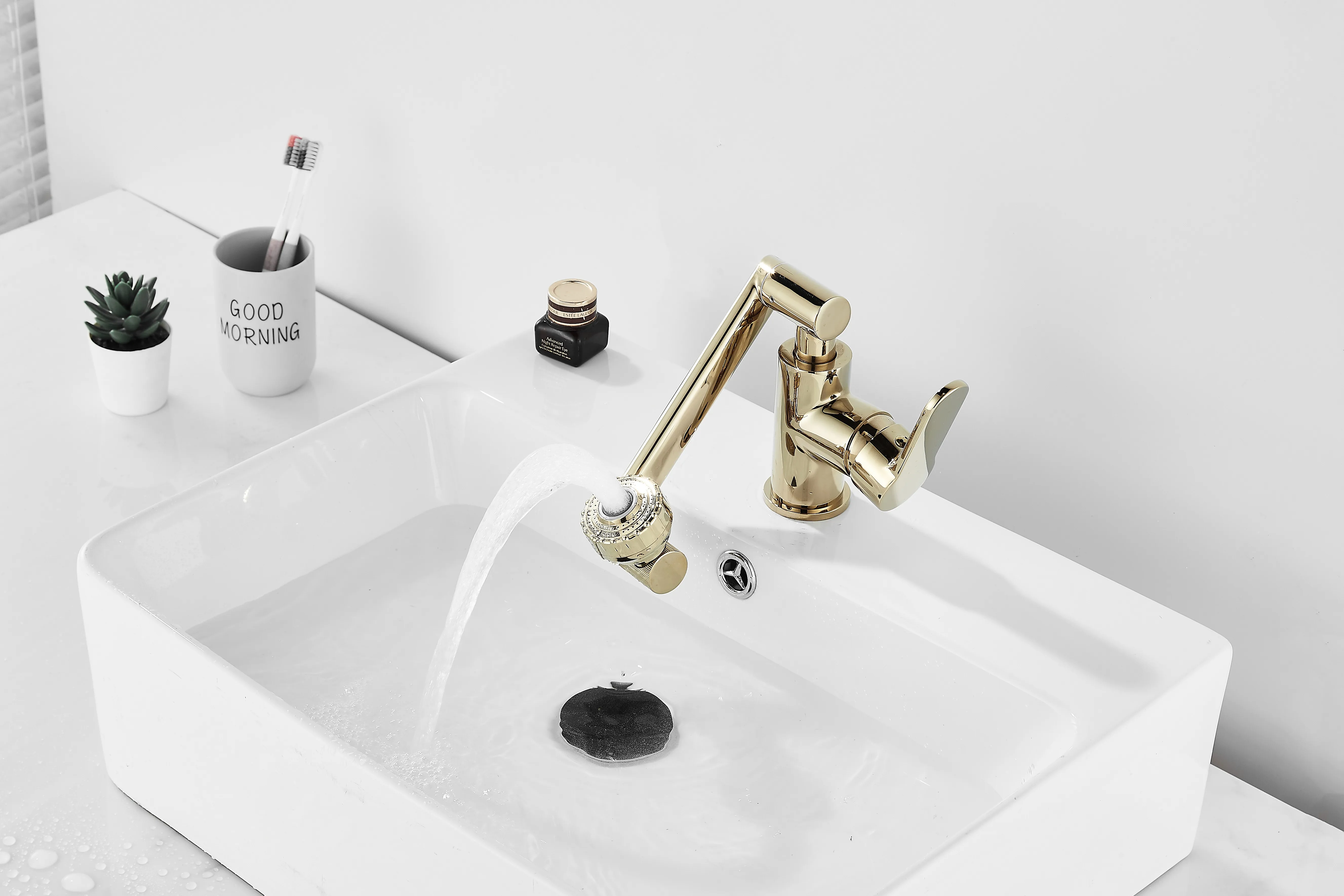High Quality Cat Shape Basin Faucet Brass Vessel Sink Faucet Hot and Cold Water Tap 1080° Swivel Washbasin Faucets For Bathroom