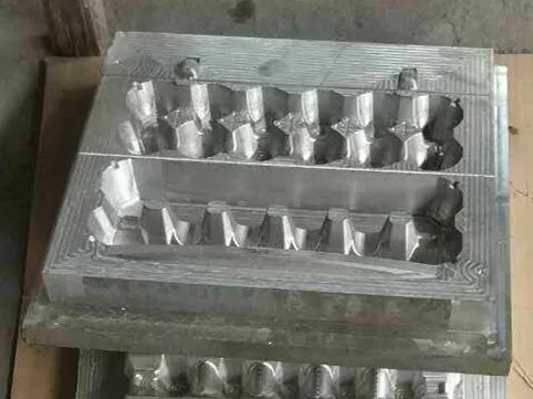 A dozen packed egg box mold/ egg tray mould